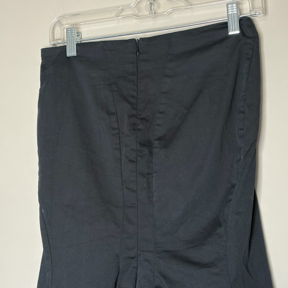 Sisley Black Pencil Skirt with Gray Ruffle Hem, size US 4 - Picture 5 of 10